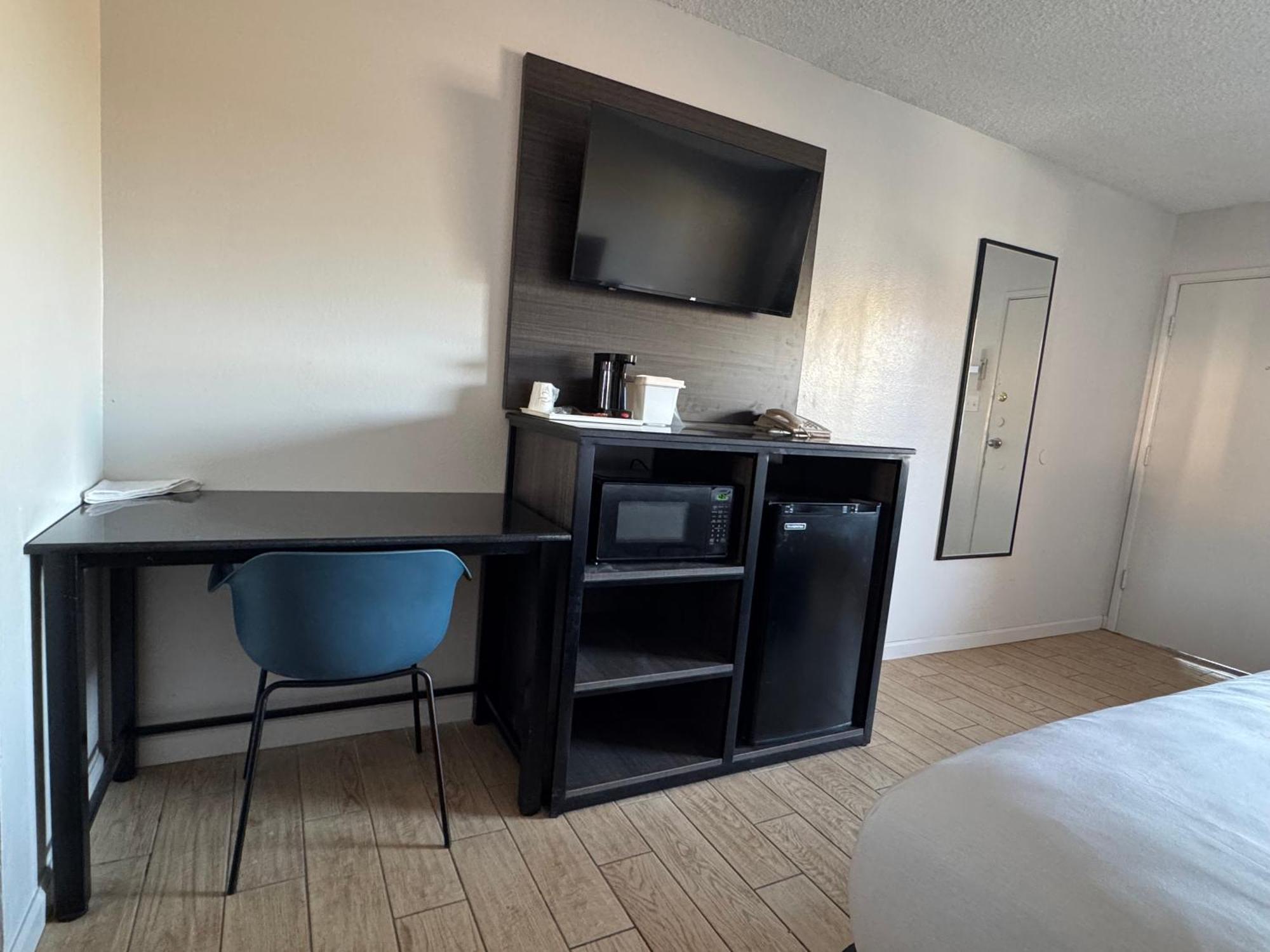 Regalodge Motel Yuma Exterior photo